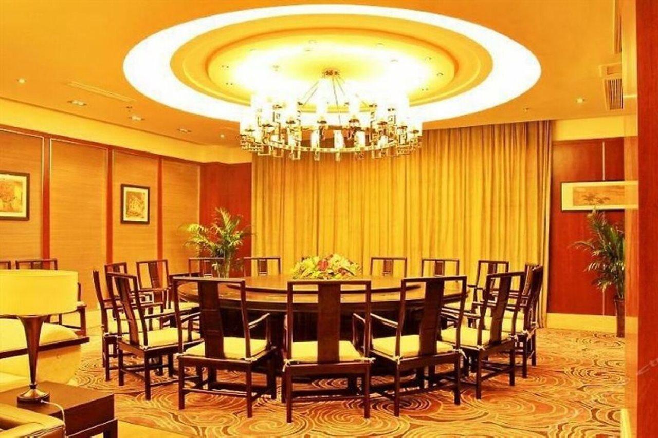 Langzhong Grand Hotel Shahepu Екстер'єр фото