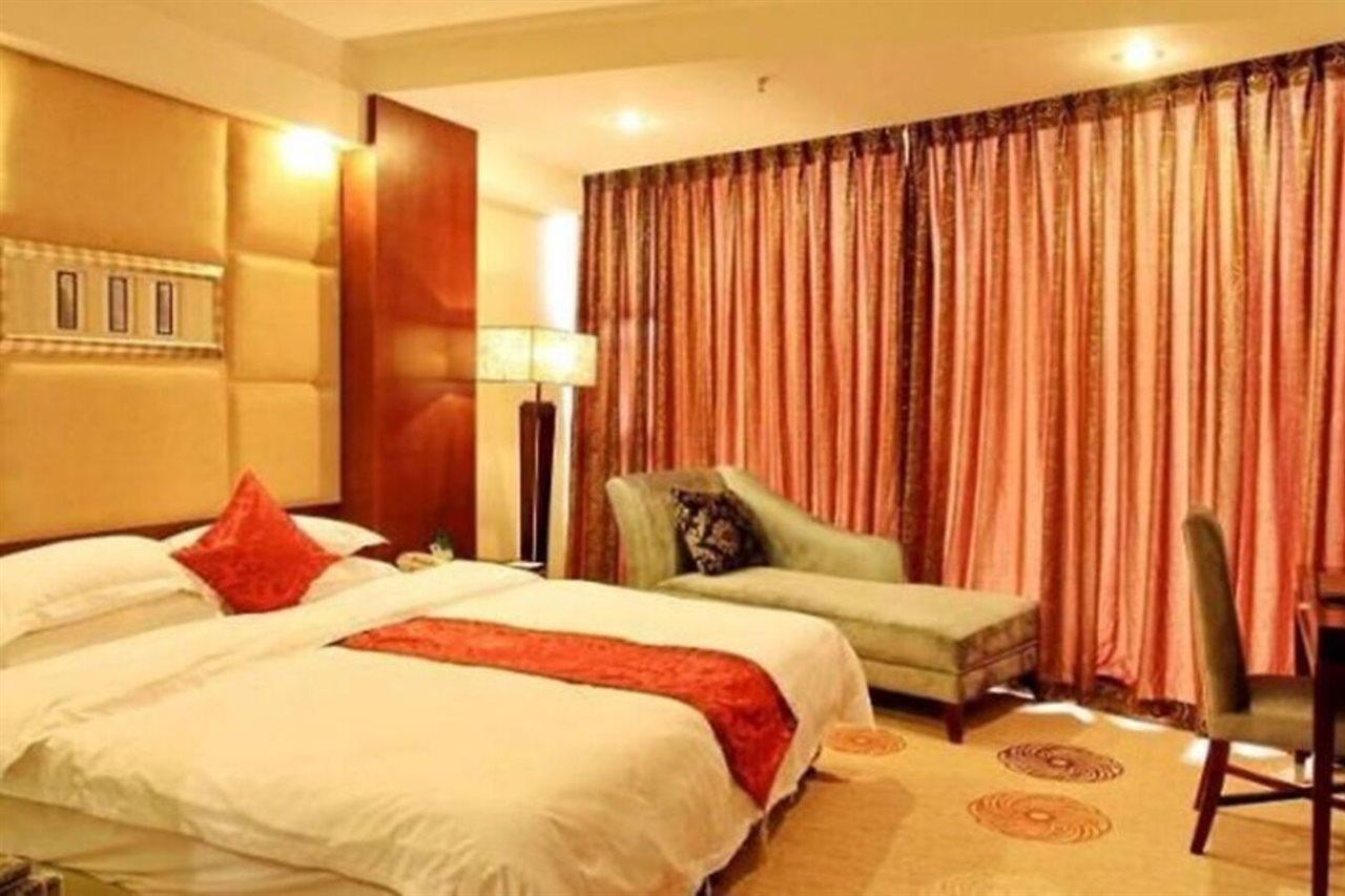 Langzhong Grand Hotel Shahepu Екстер'єр фото