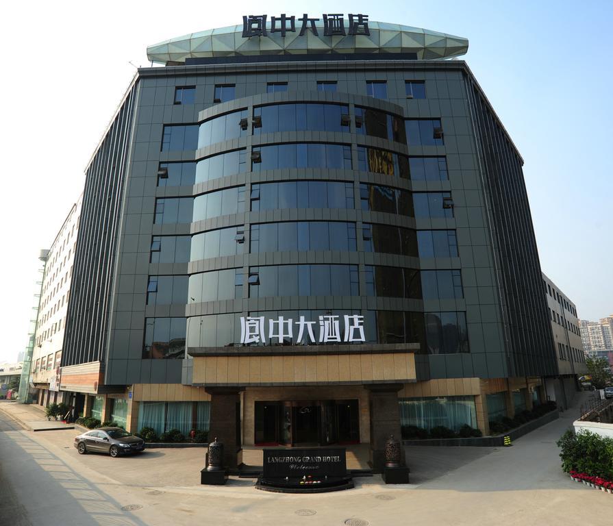 Langzhong Grand Hotel Shahepu Екстер'єр фото