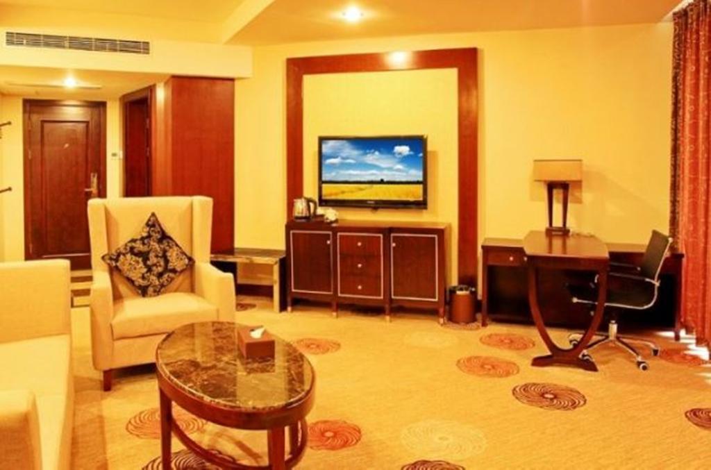 Langzhong Grand Hotel Shahepu Екстер'єр фото