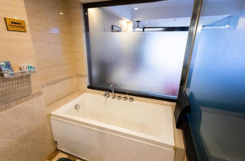 Langzhong Grand Hotel Shahepu Екстер'єр фото